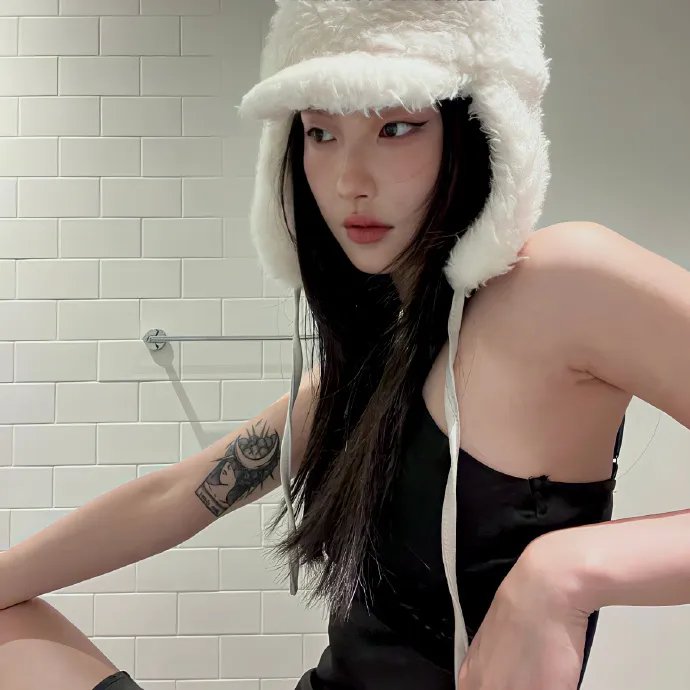 离婚后前夫全家跪求我原谅